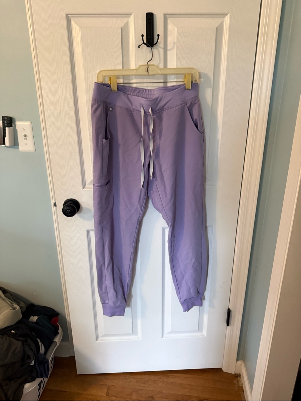 FIGS Zamora Jogger Scrub Pants – Lavender women